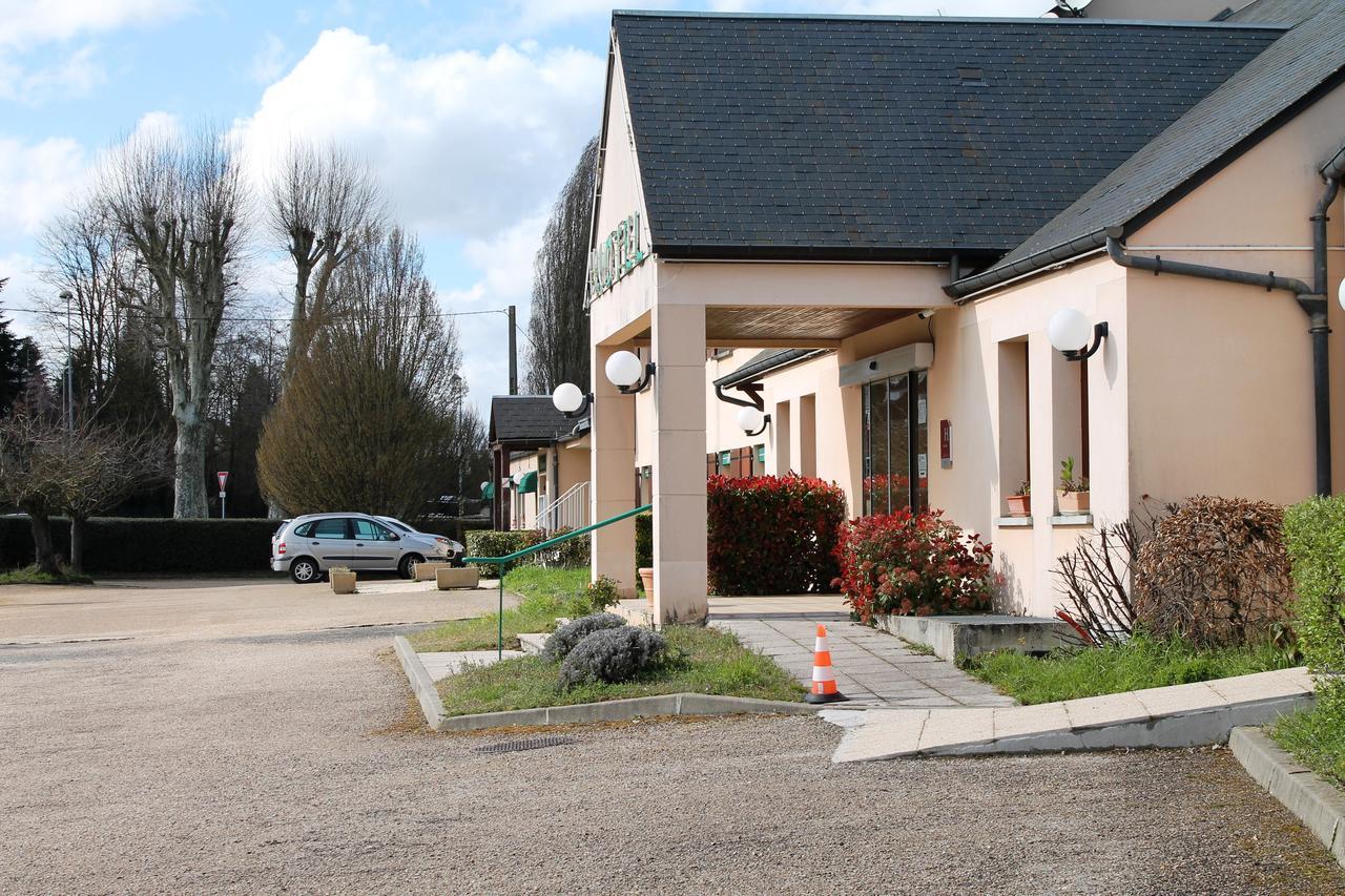 Logis Hotel Restaurant De L'Abbaye Ferrieres-en-Gatinais Kültér fotó