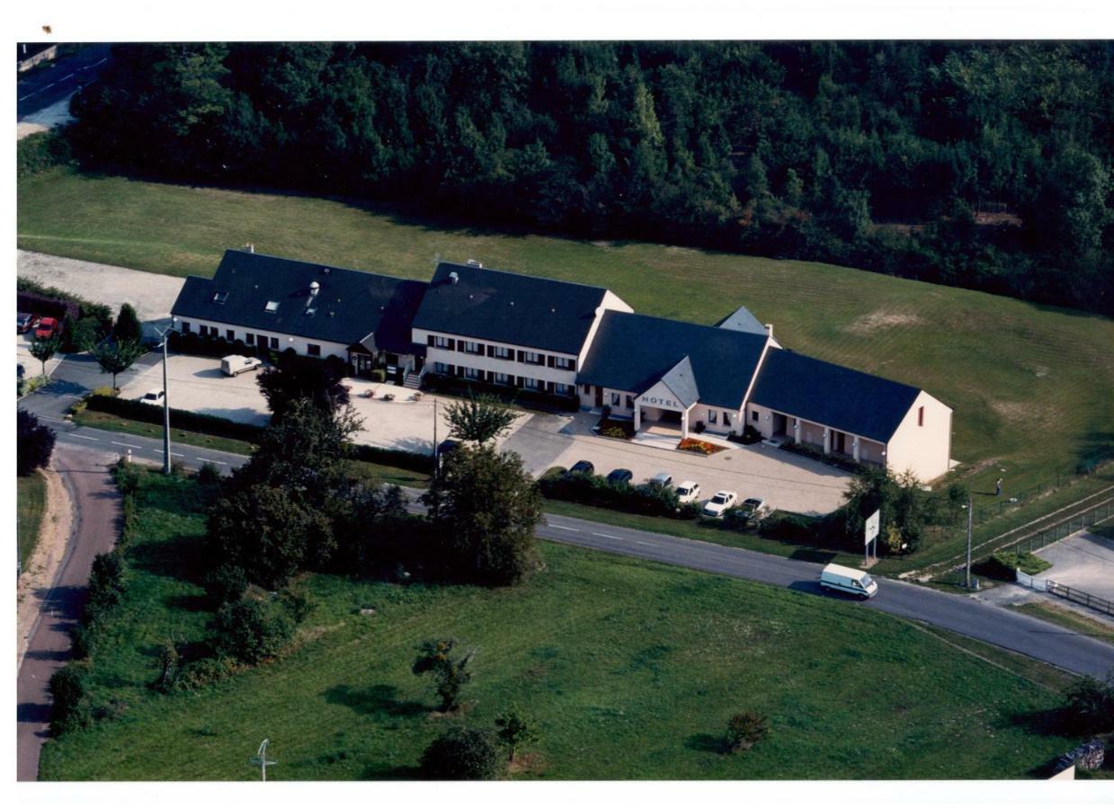 Logis Hotel Restaurant De L'Abbaye Ferrieres-en-Gatinais Kültér fotó